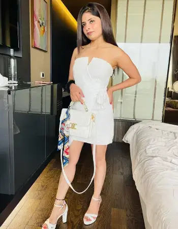 VIP Escorts in Gurgaon