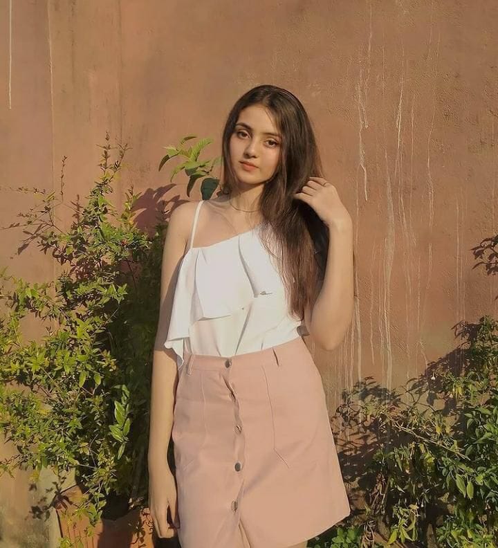 Uncovering the Benefits of Hiring Gurgaon Escorts